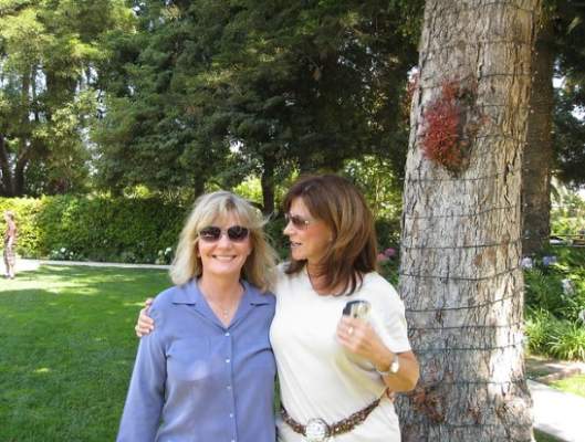 Judy Helkenberg with her friend.